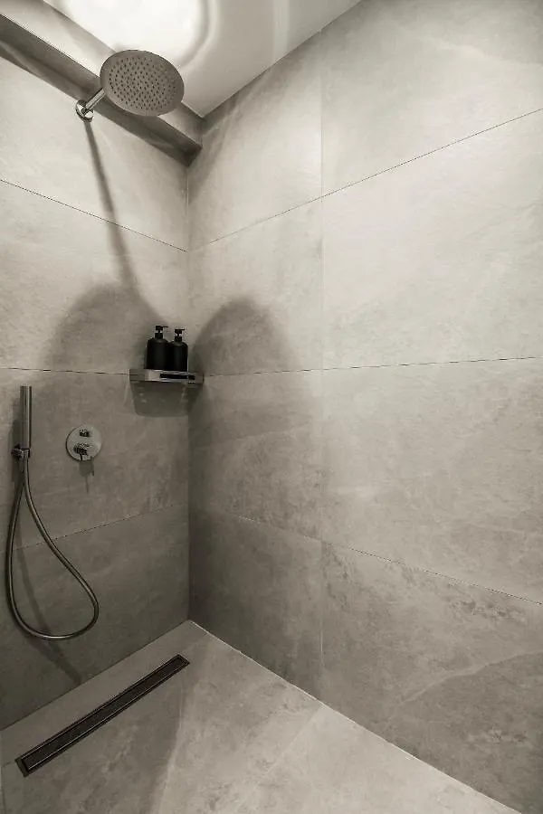 סלוניקי Luxury Downtown Apartment C2