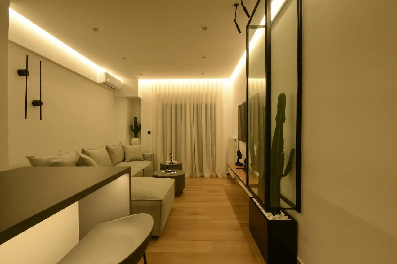 סלוניקי Luxury Downtown Apartment C2 0*,  יוון