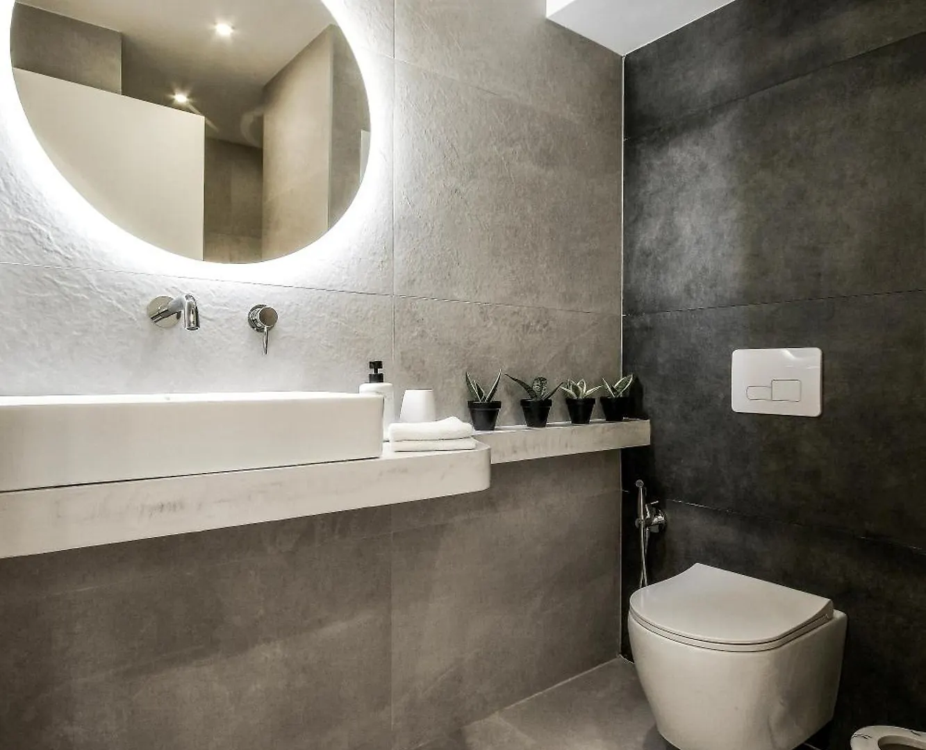 סלוניקי Luxury Downtown Apartment C2